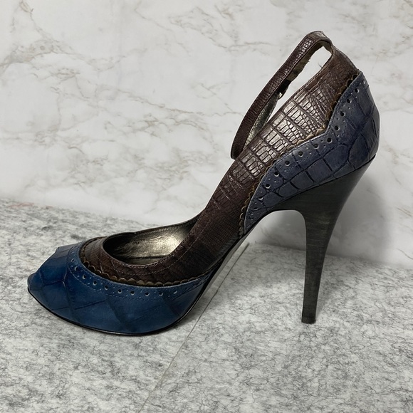 Marciano Heels - Picture 6 of 16